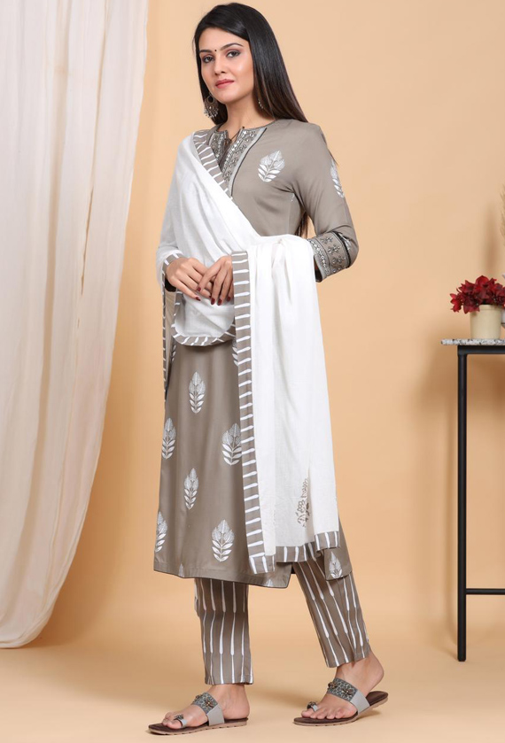 womens clothing online